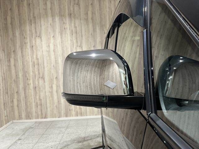 MITSUBISHI DELICA D:5 4WD 2020