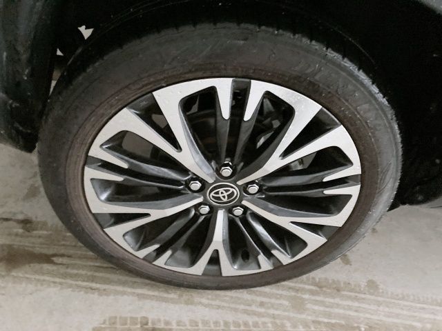 TOYOTA YARIS CROSS 2021