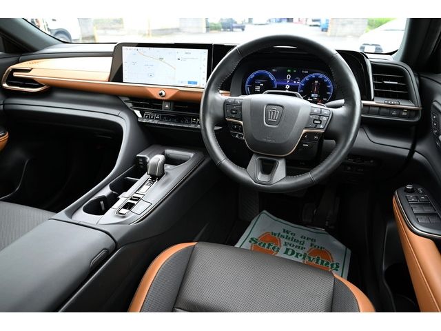 TOYOTA CROWN CROSSOVER 2023