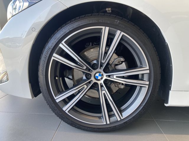 BMW BMW 3series sedan 2024