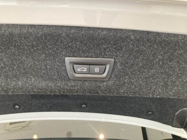 BMW BMW 3series sedan 2024