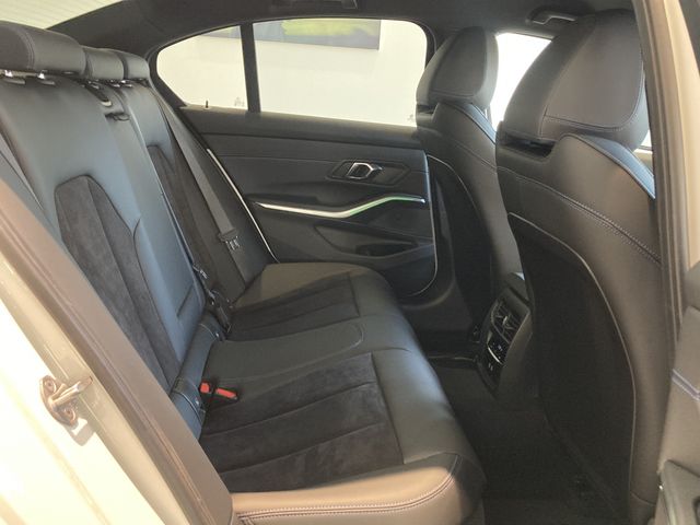 BMW BMW 3series sedan 2024