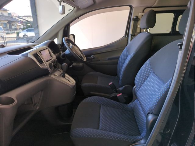 MITSUBISHI DELICA D:3 2013