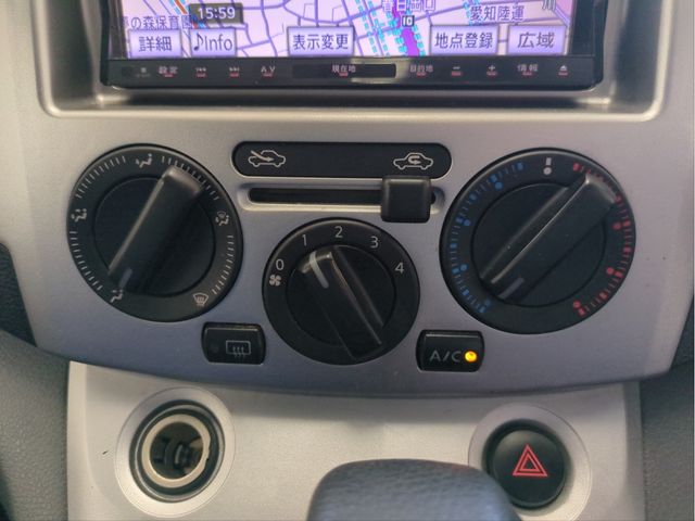 MITSUBISHI DELICA D:3 2013