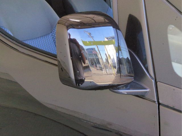 MITSUBISHI DELICA D:3 2013