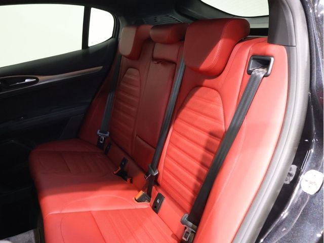 ALFAROMEO ALFAROMEO STELVIO 2024