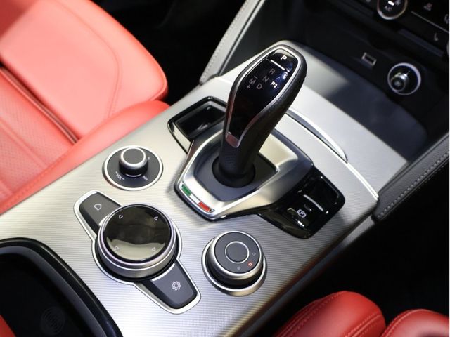 ALFAROMEO ALFAROMEO STELVIO 2024