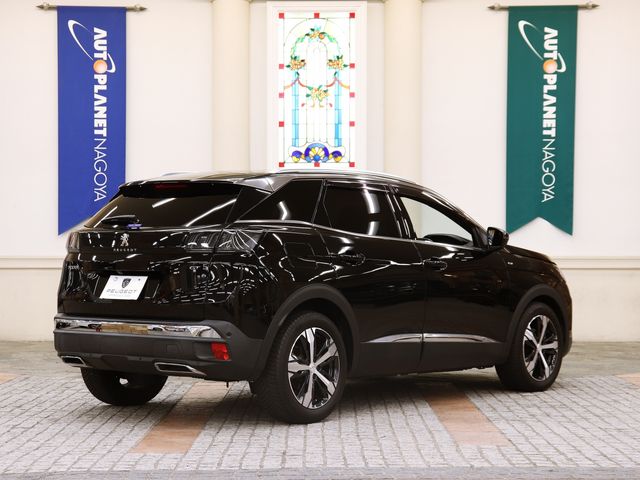 PEUGEOT PEUGEOT 3008 2022