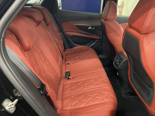 PEUGEOT PEUGEOT 3008 2021