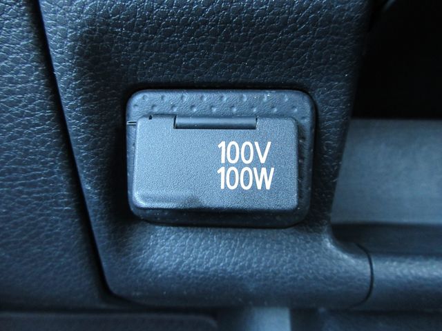 NISSAN NV150 AD 4WD 2018