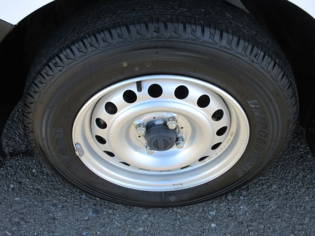 NISSAN NV150 AD 4WD 2018