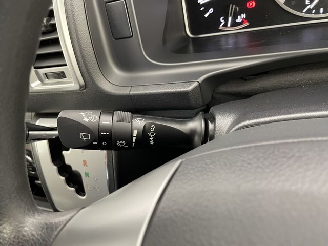 TOYOTA HIACE van 2WD 2021