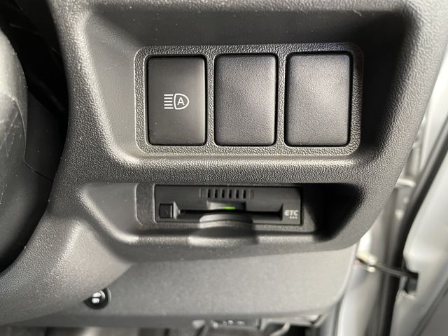 TOYOTA HIACE van 2WD 2021