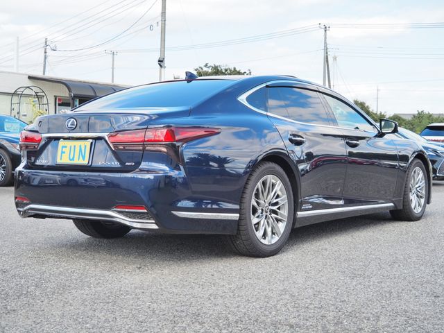 TOYOTA LEXUS LS500h 4WD 2021