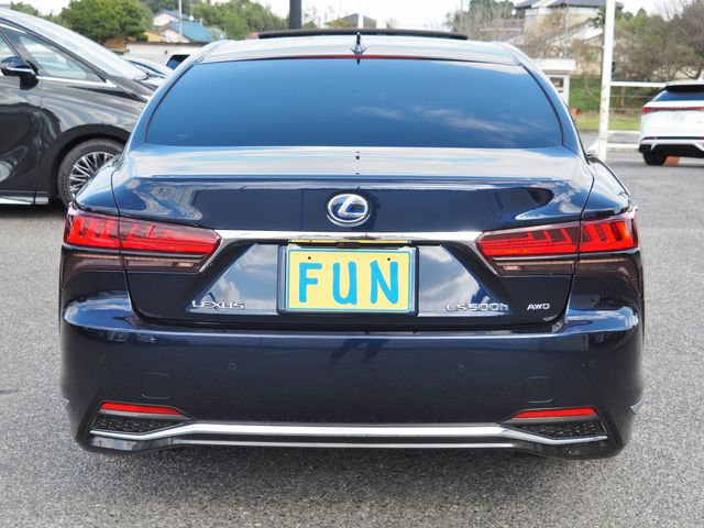 TOYOTA LEXUS LS500h 4WD 2021