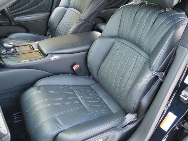 TOYOTA LEXUS LS500h 4WD 2021