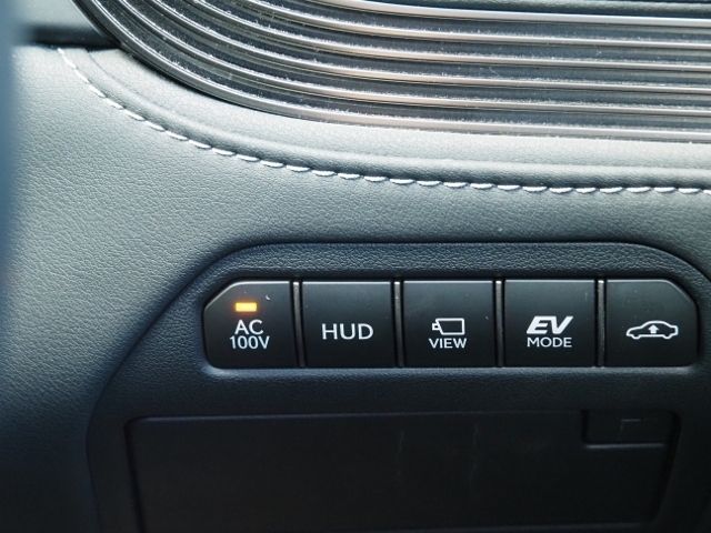 TOYOTA LEXUS LS500h 4WD 2021