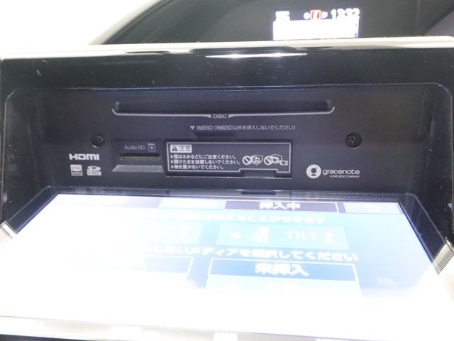 TOYOTA NOAH HYBRID 2019