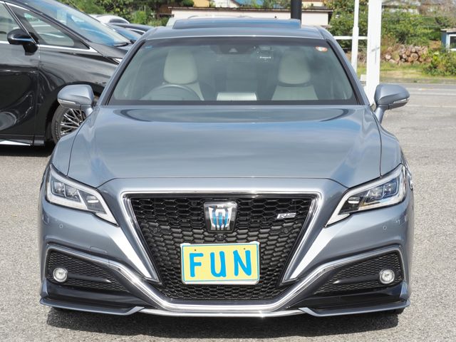 TOYOTA CROWN sedan hybrid 4WD 2018