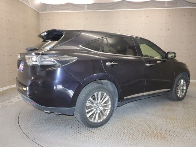 TOYOTA HARRIER 2WD 2016