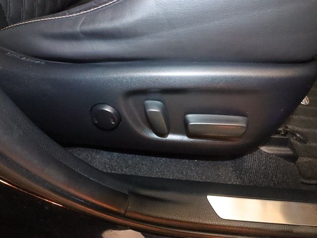 TOYOTA HARRIER 2WD 2016