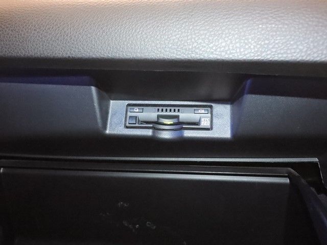 TOYOTA HARRIER 2WD 2016