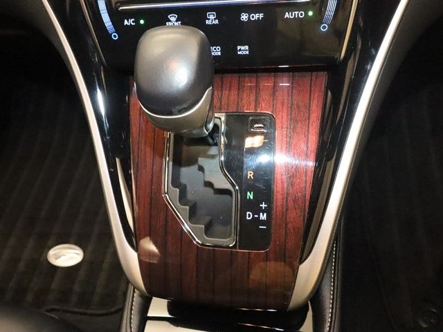 TOYOTA HARRIER 2WD 2016