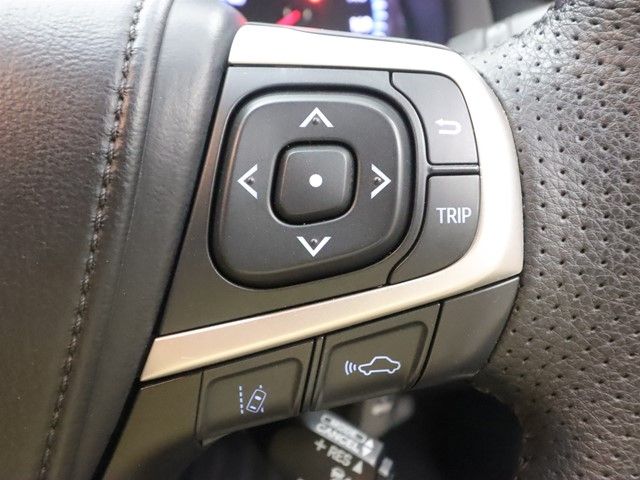 TOYOTA HARRIER 2WD 2016