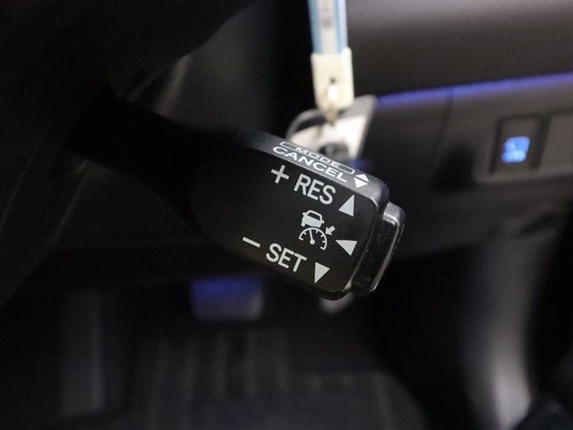 TOYOTA HARRIER 2WD 2016