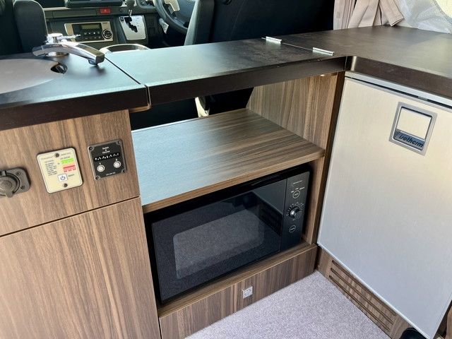 TOYOTA HIACE van 2WD 2023