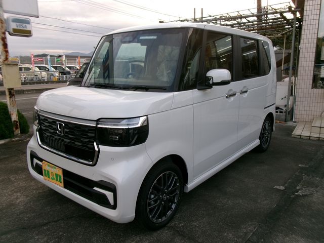 HONDA N BOX CUSTOM 2025