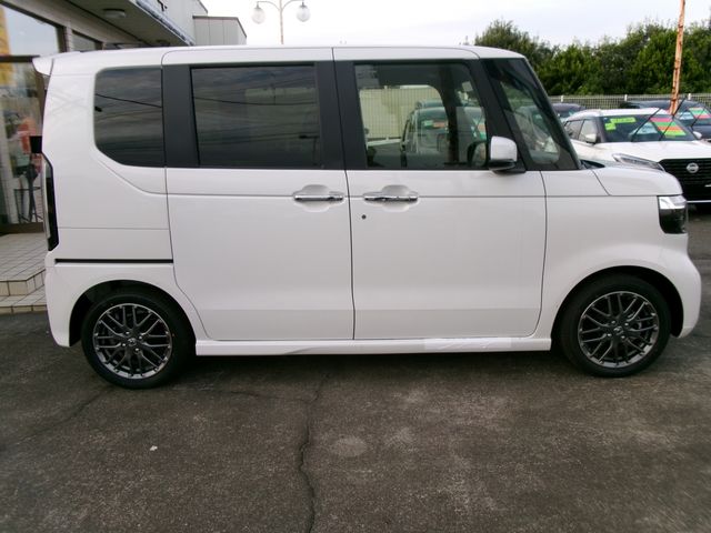 HONDA N BOX CUSTOM 2025