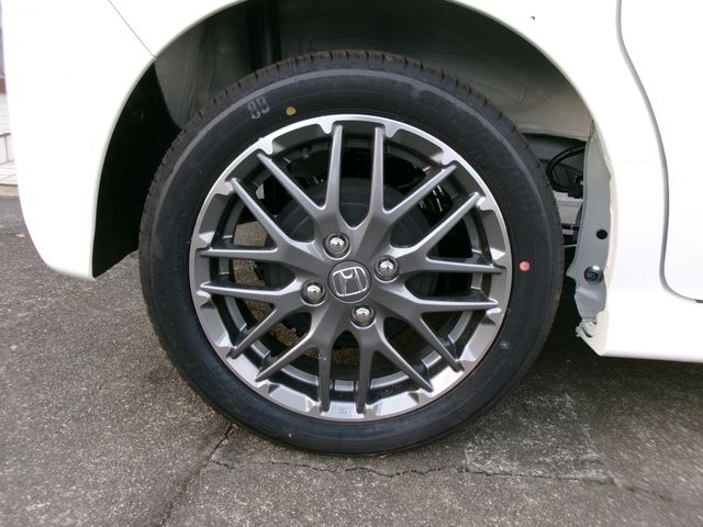 HONDA N BOX CUSTOM 2025