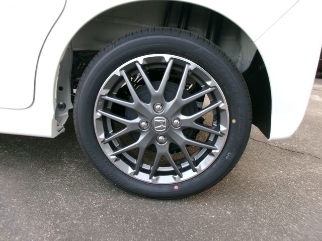 HONDA N BOX CUSTOM 2025