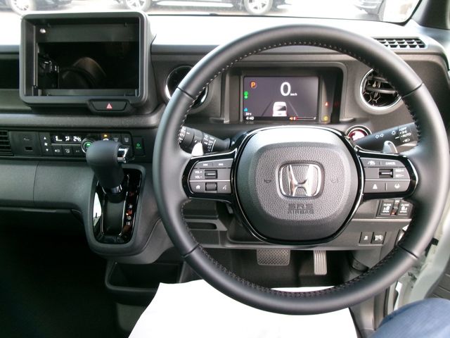 HONDA N BOX CUSTOM 2025