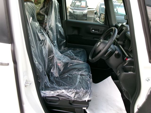 HONDA N BOX CUSTOM 2025