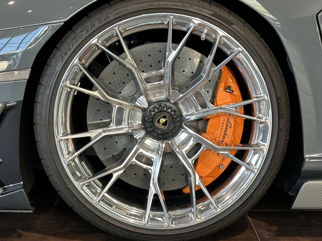 LAMBORGHINI LAMBORGHINI Aventador 2019