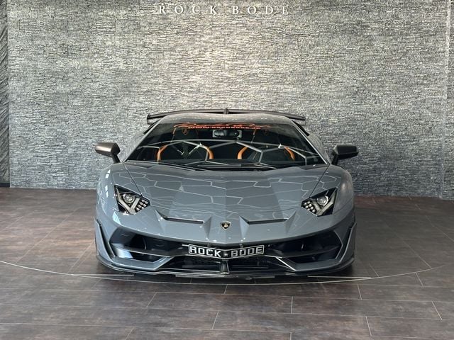 LAMBORGHINI LAMBORGHINI Aventador 2019