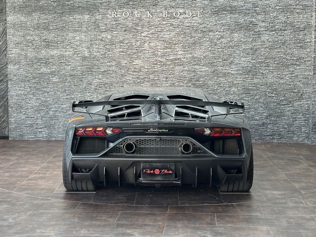 LAMBORGHINI LAMBORGHINI Aventador 2019
