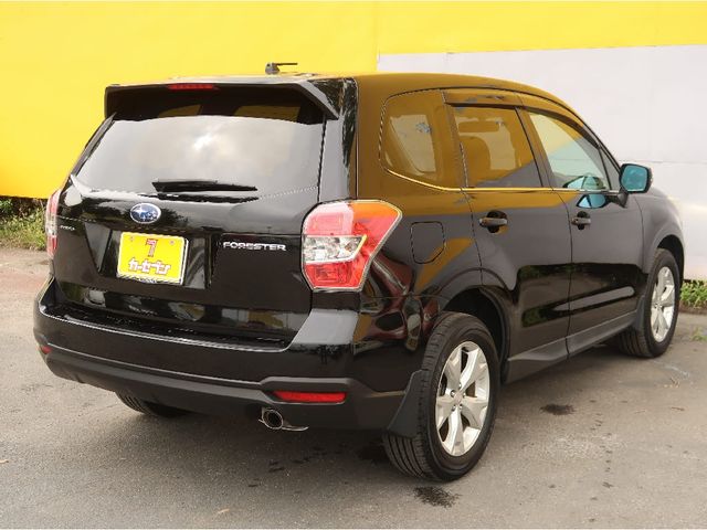 SUBARU FORESTER 2013