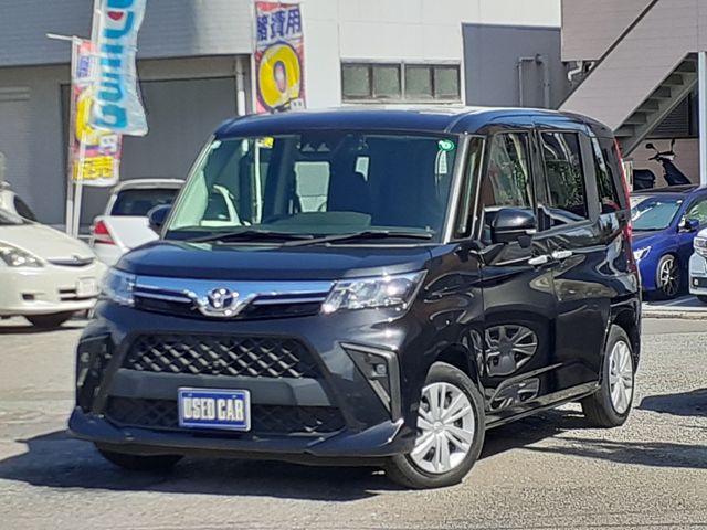 TOYOTA ROOMY 2020