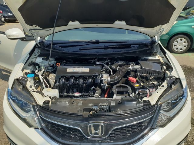 HONDA JADE HYBRID 2015