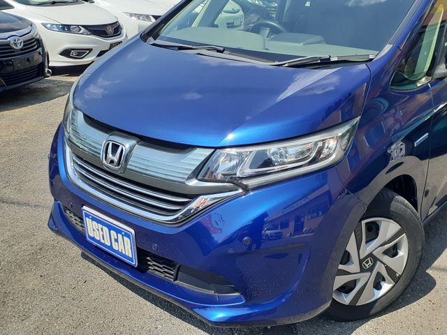 HONDA FREED HYBRID 2017