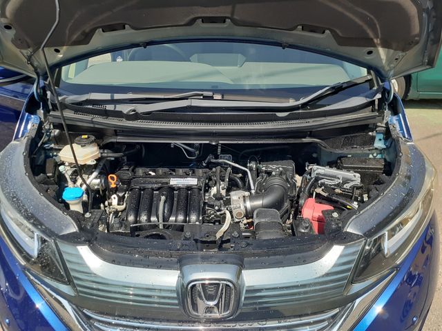 HONDA FREED HYBRID 2017