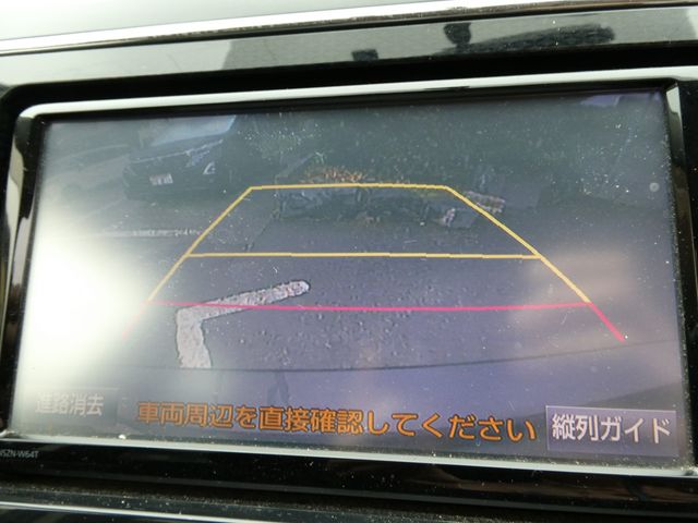 TOYOTA PRIUS Alpha 2016