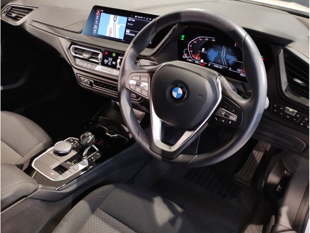 BMW BMW 1series 2020