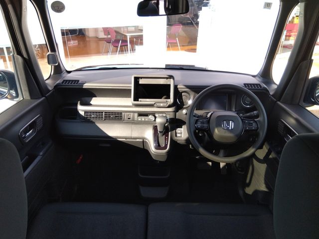 HONDA N BOX CUSTOM 2024