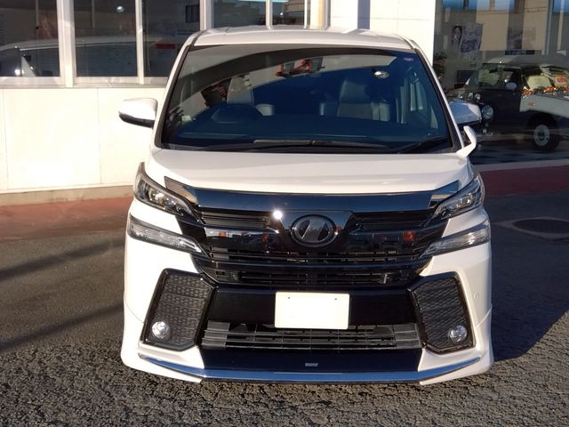 TOYOTA VELLFIRE 2017