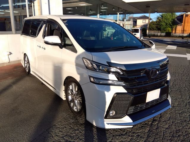 TOYOTA VELLFIRE 2017