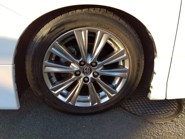 TOYOTA VELLFIRE 2017